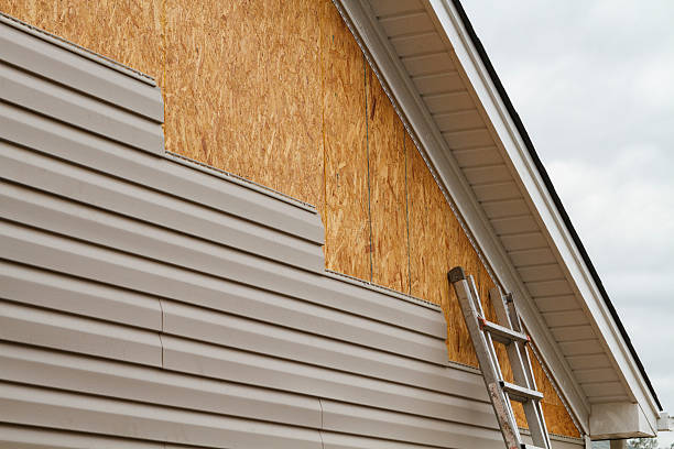 24/7 Emergency Vinyl Siding experts in Dunbar, WV